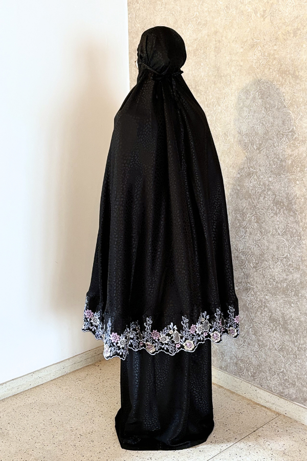 Maxi Floral Prayer Cloth - Black