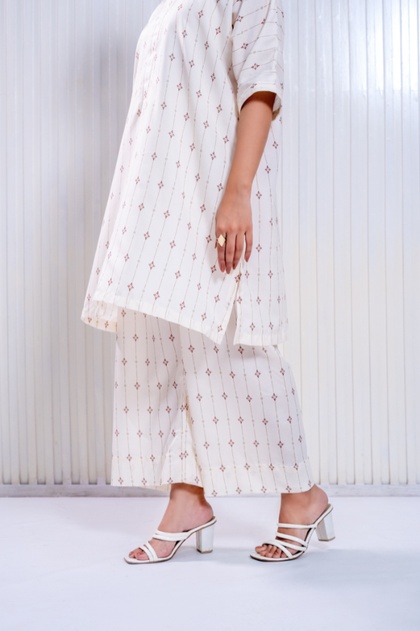 Mahira 2 Piece