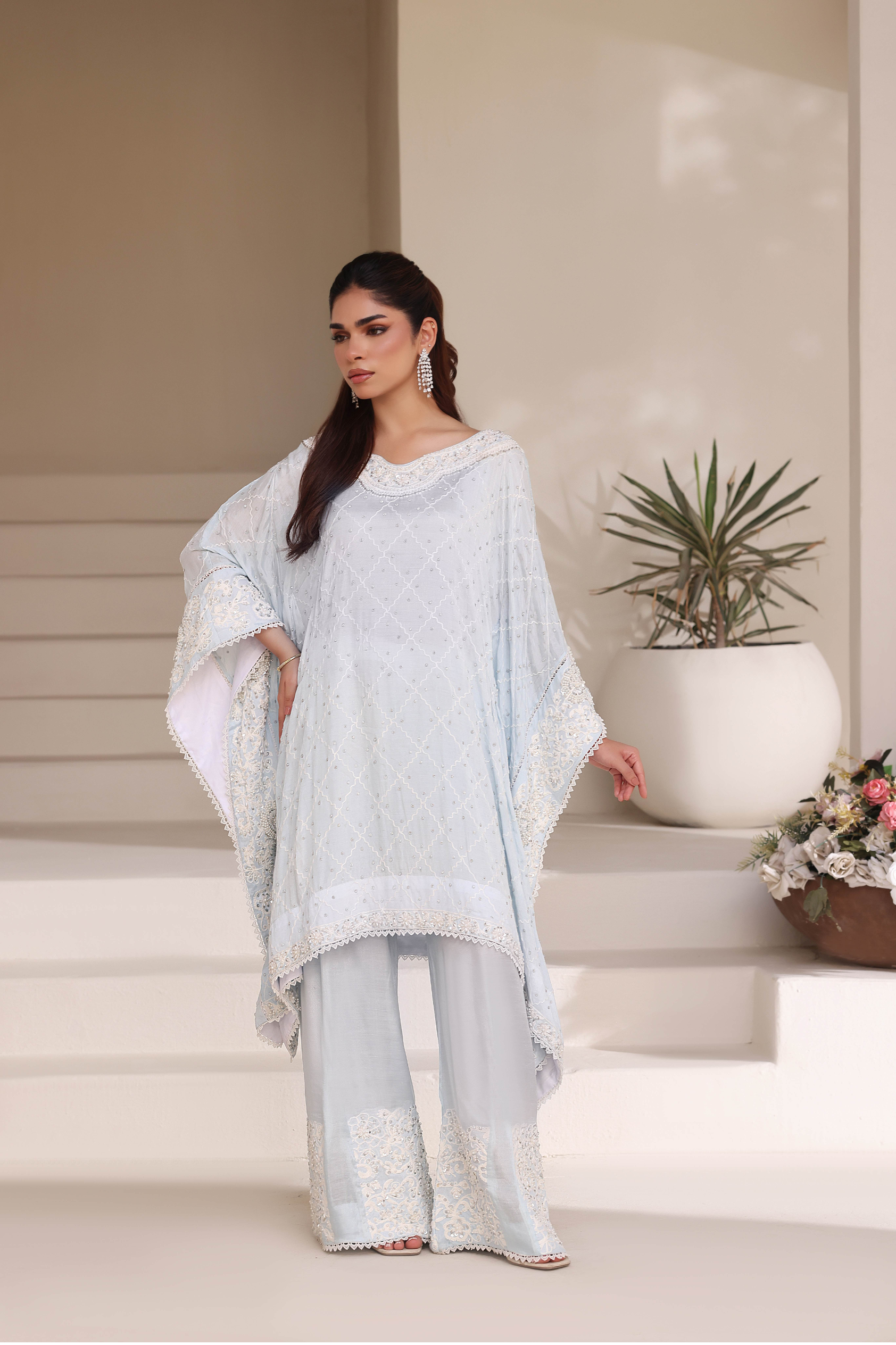 Lera Luxe Classic 2 Piece Set