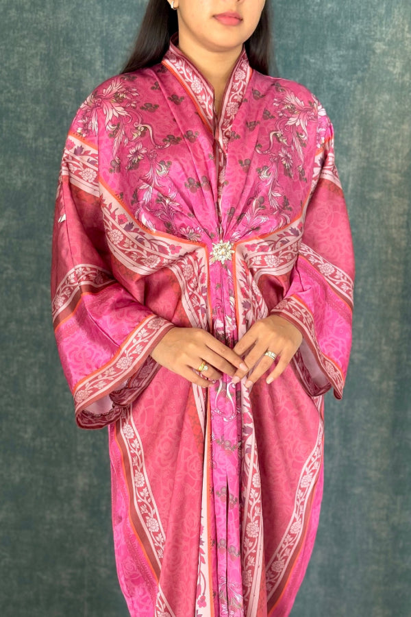 Kiyana Printed Brooch Kaftan