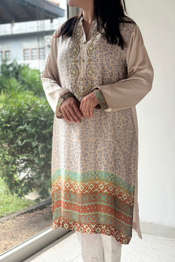 Reem Printed Kurta Beige