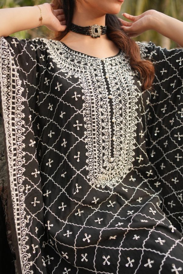 Laura Luxe Kaftan