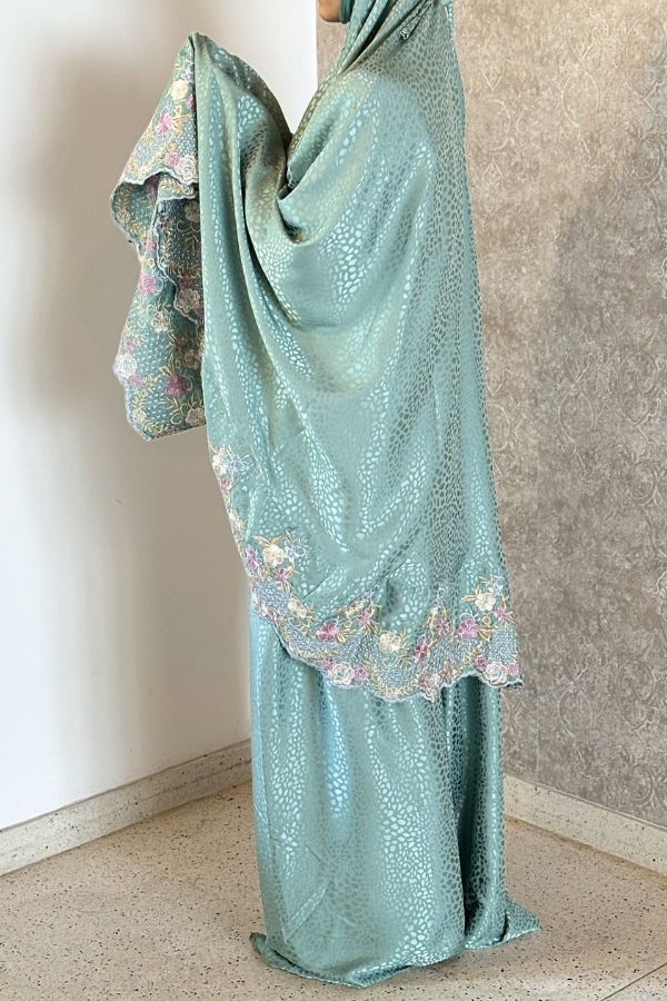 Maxi Floral Prayer Cloth - Sea Green