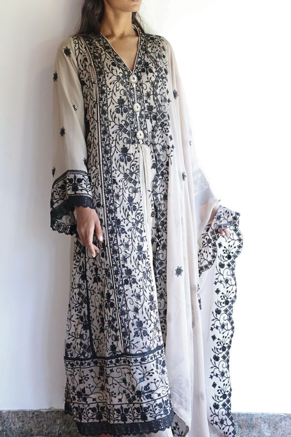 Black & Beige - Long Freya 3 Piece Set