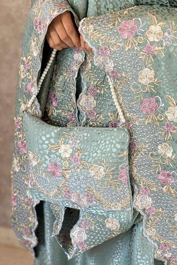 Maxi Floral Prayer Cloth - Sea Green