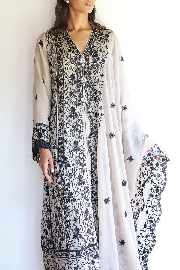Black & Beige - Long Freya 3 Piece Set