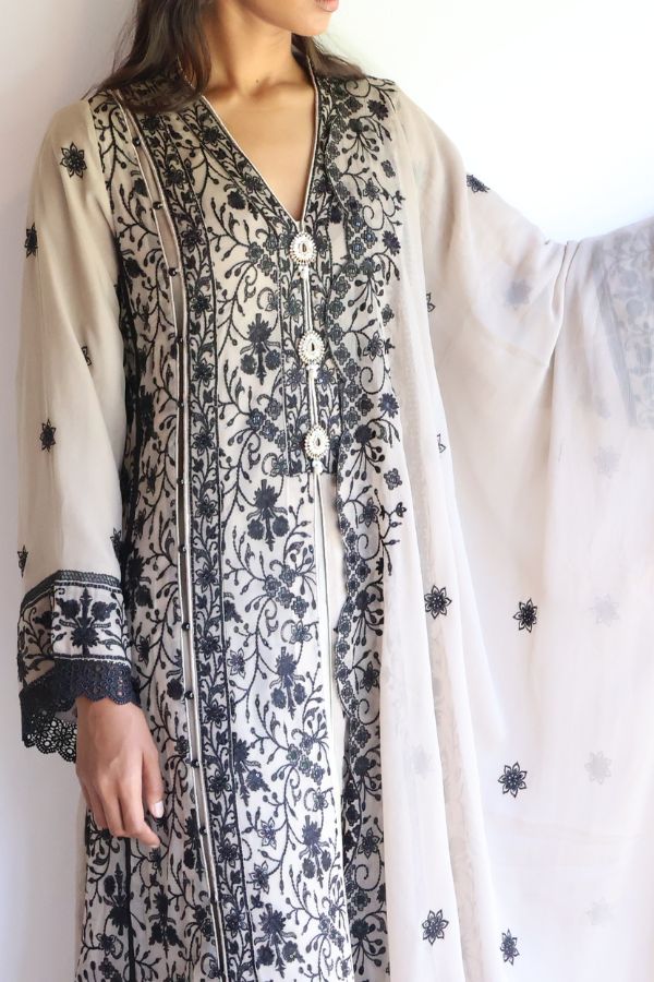 Black & Beige - Long Freya 3 Piece Set