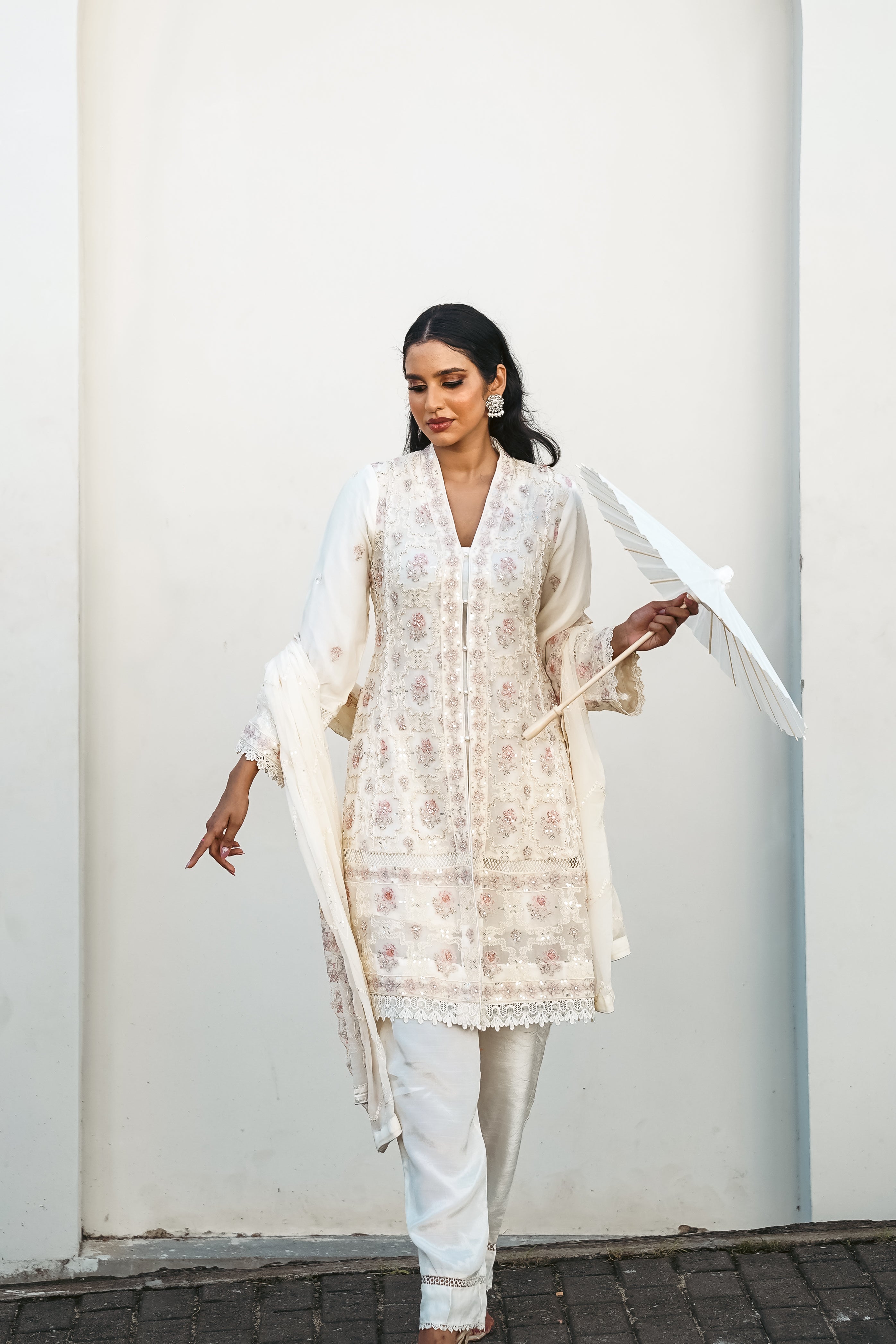 Embellished Short Freya 3 Piece Set - Pearl White
