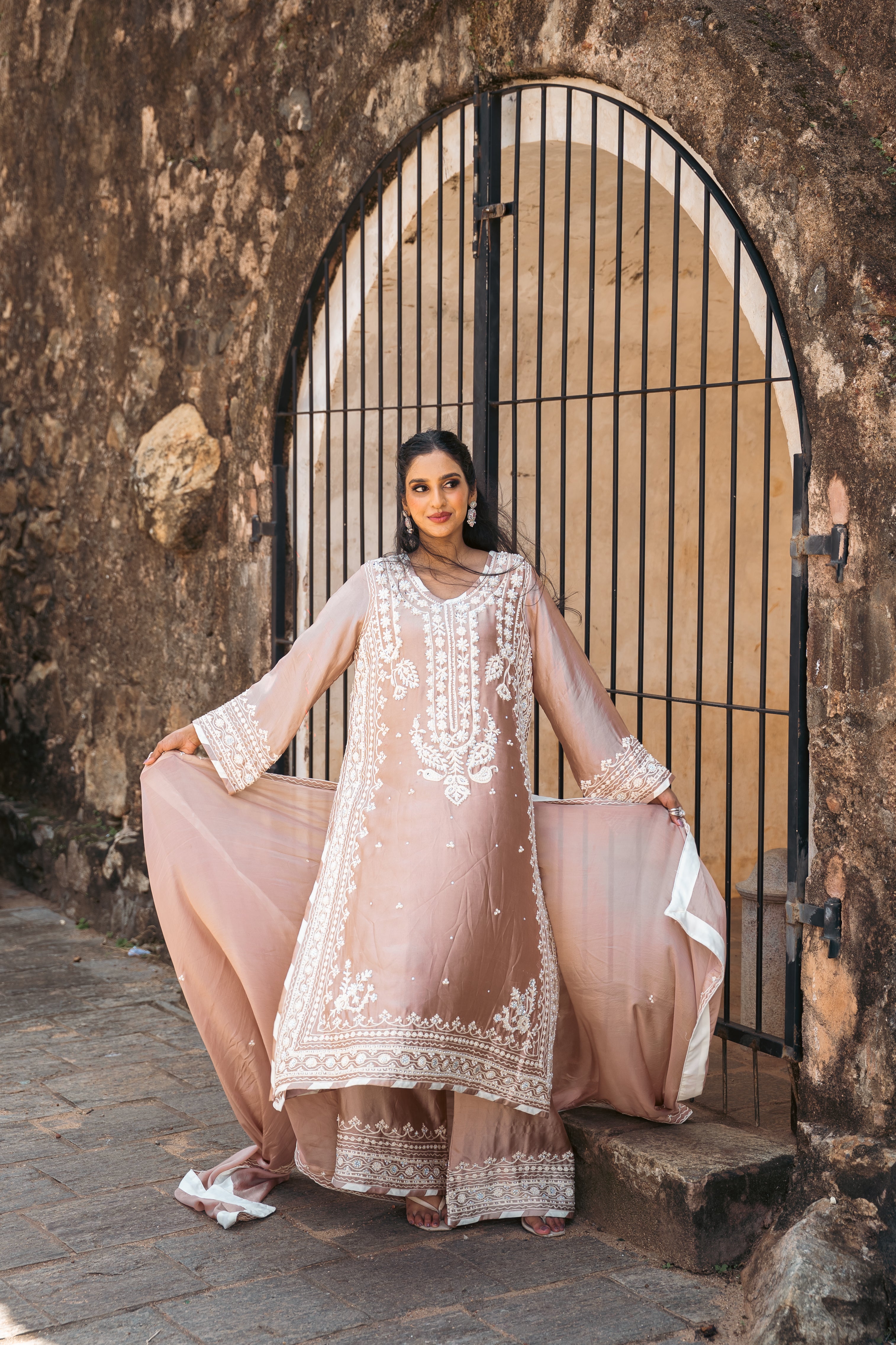Lourdes Luxe Exclusive 3 Piece Set