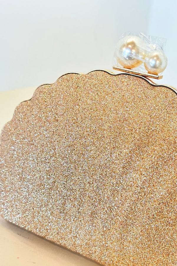 Seashell Clutch - Dull Gold