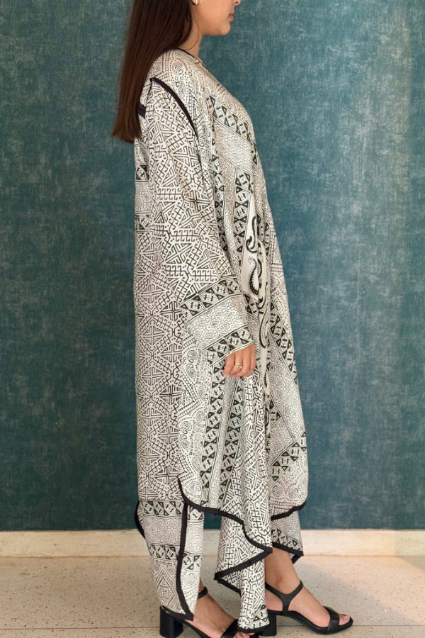 Kaamil Flared Kaftan - Black and White
