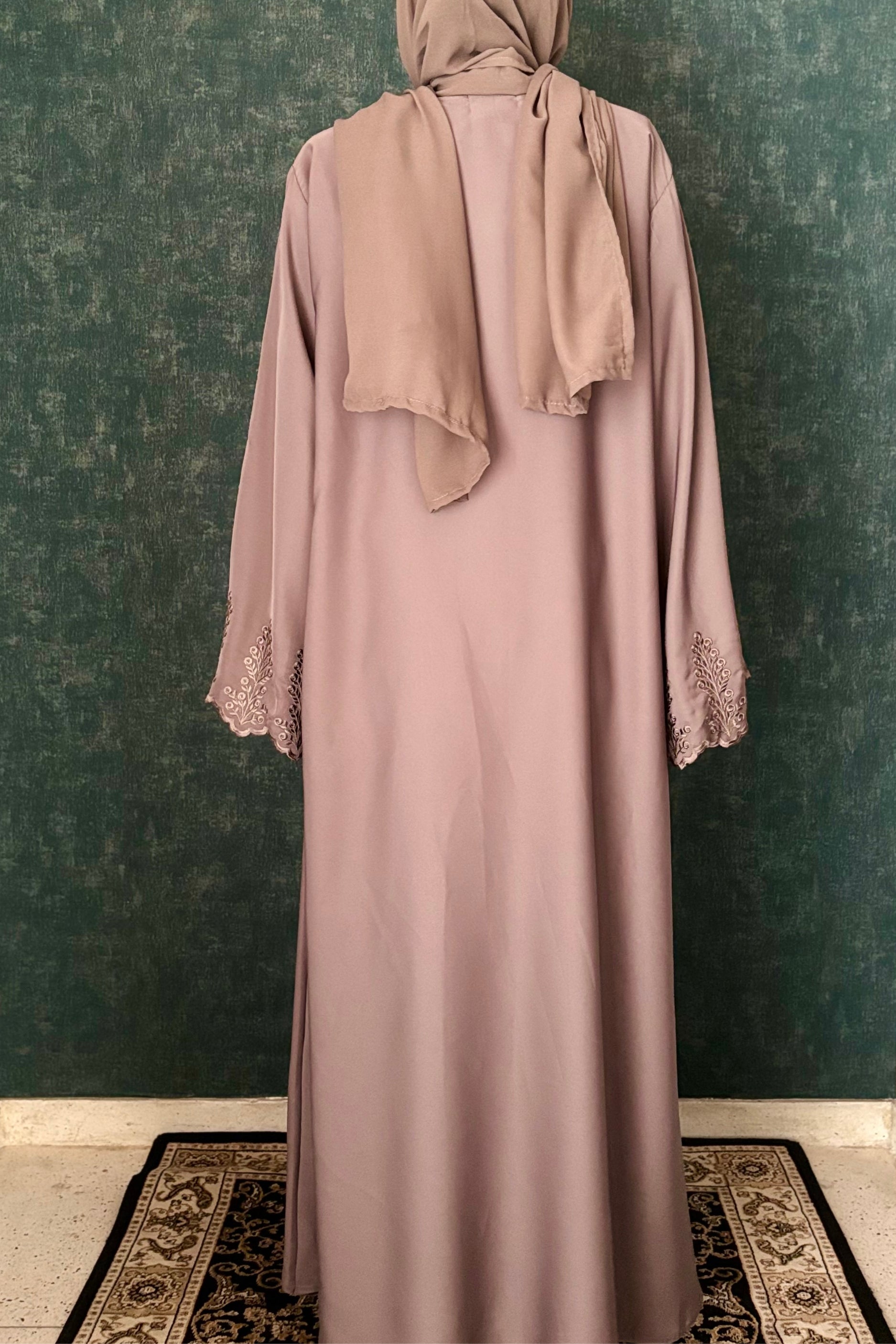 Niswa Abaya - Grey