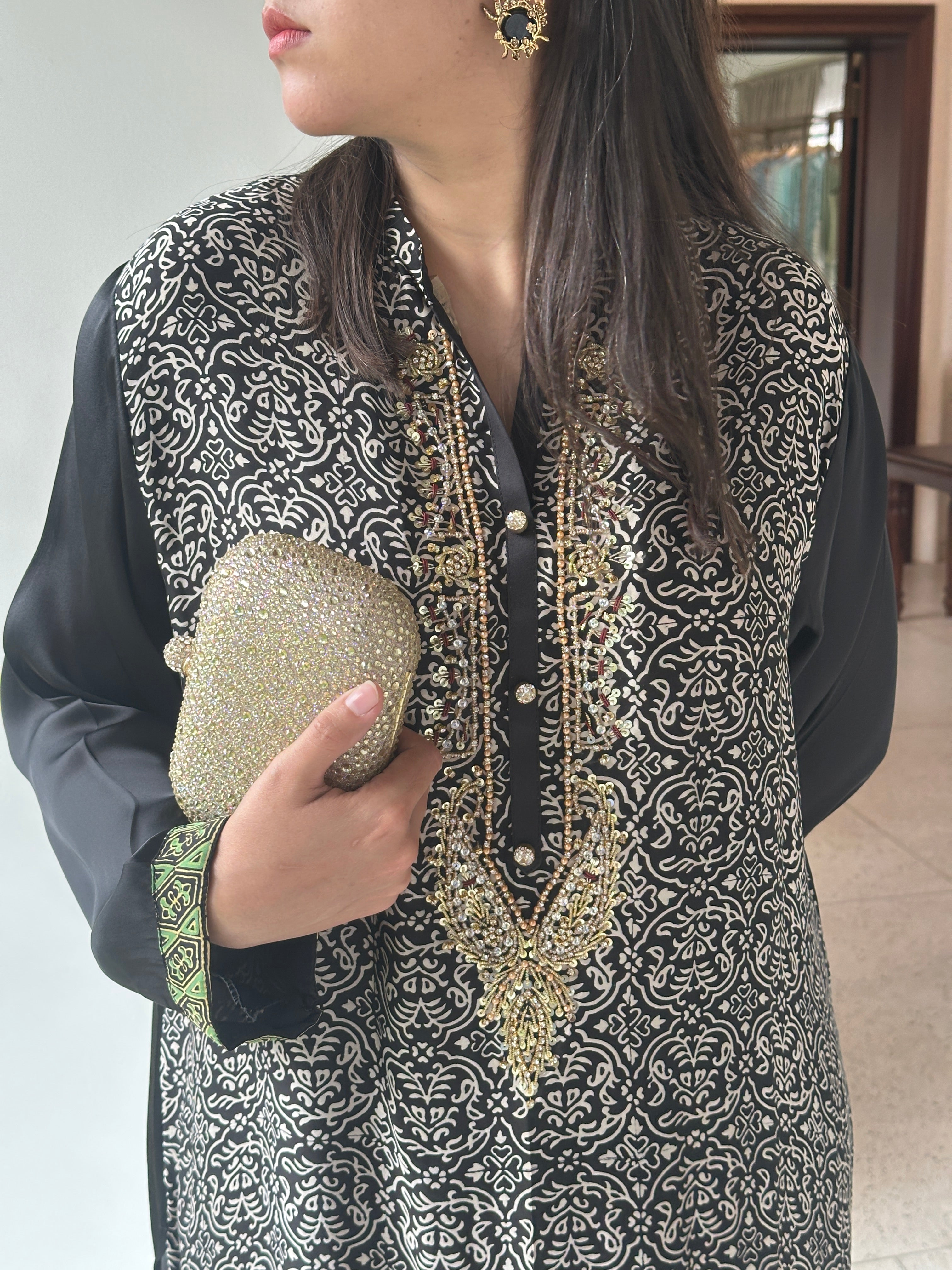 Reem Printed Kurta Black